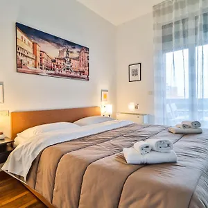 Masini House Station-center-fiera Appartamento Bologna
